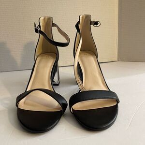 Halston Black D’orsay Heels Size 11